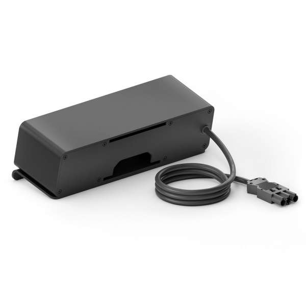 mediahub2 - 10 -Slot, freistehend, On-Table Design - schwarzes Gehäuse und mattschwarze Module. 3 Steckdosen + 65W PD-Modul + 2 Leerplätze. Buchse - DE. Stecker - Wieland GST18