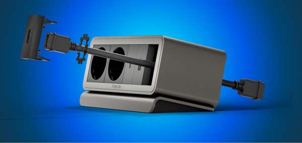 mediahub2 - 5 -Slot, freistehend, On-Table Design - weißes Gehäuse und mattweiße Module. 65W PD-Modul + 3 Leerplätze. Buchse - Keine AC-Buchse. Stecker - Wieland GST18